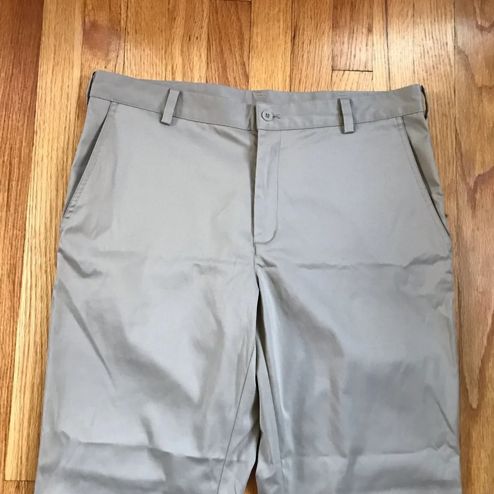 Nike Golf Dri-Fit Men's Light Khaki Chino Pants 34x30